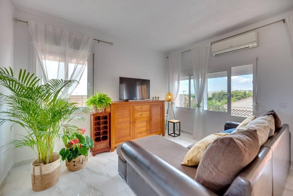 Lxr Brisa Marina 1Hab Vistas Mar Apartment Torremolinos Luaran gambar