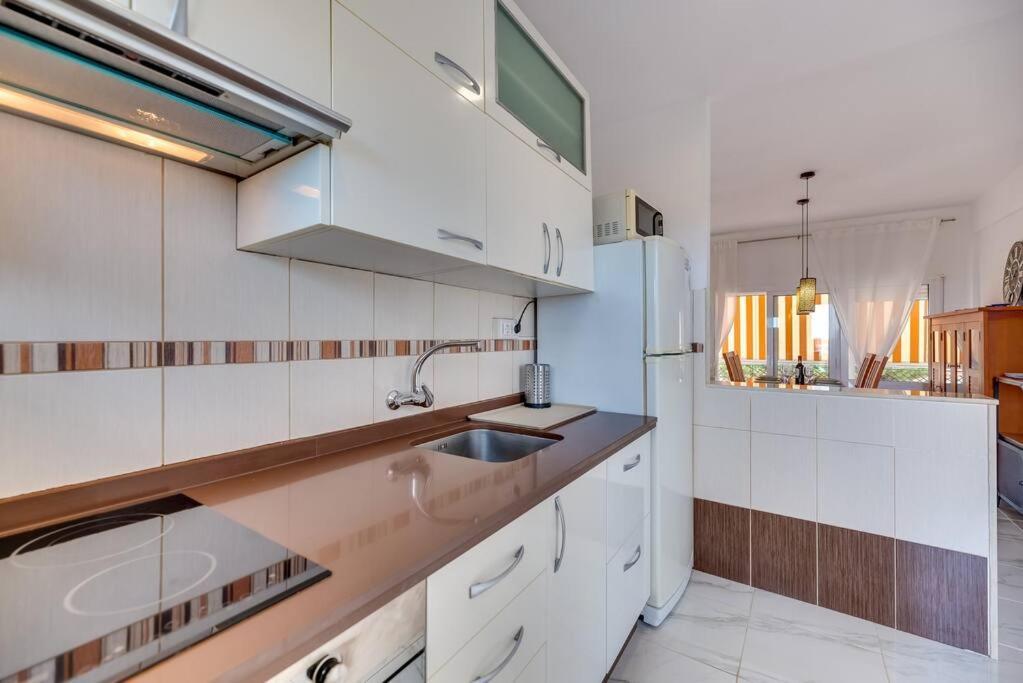 Lxr Brisa Marina 1Hab Vistas Mar Apartment Torremolinos Luaran gambar